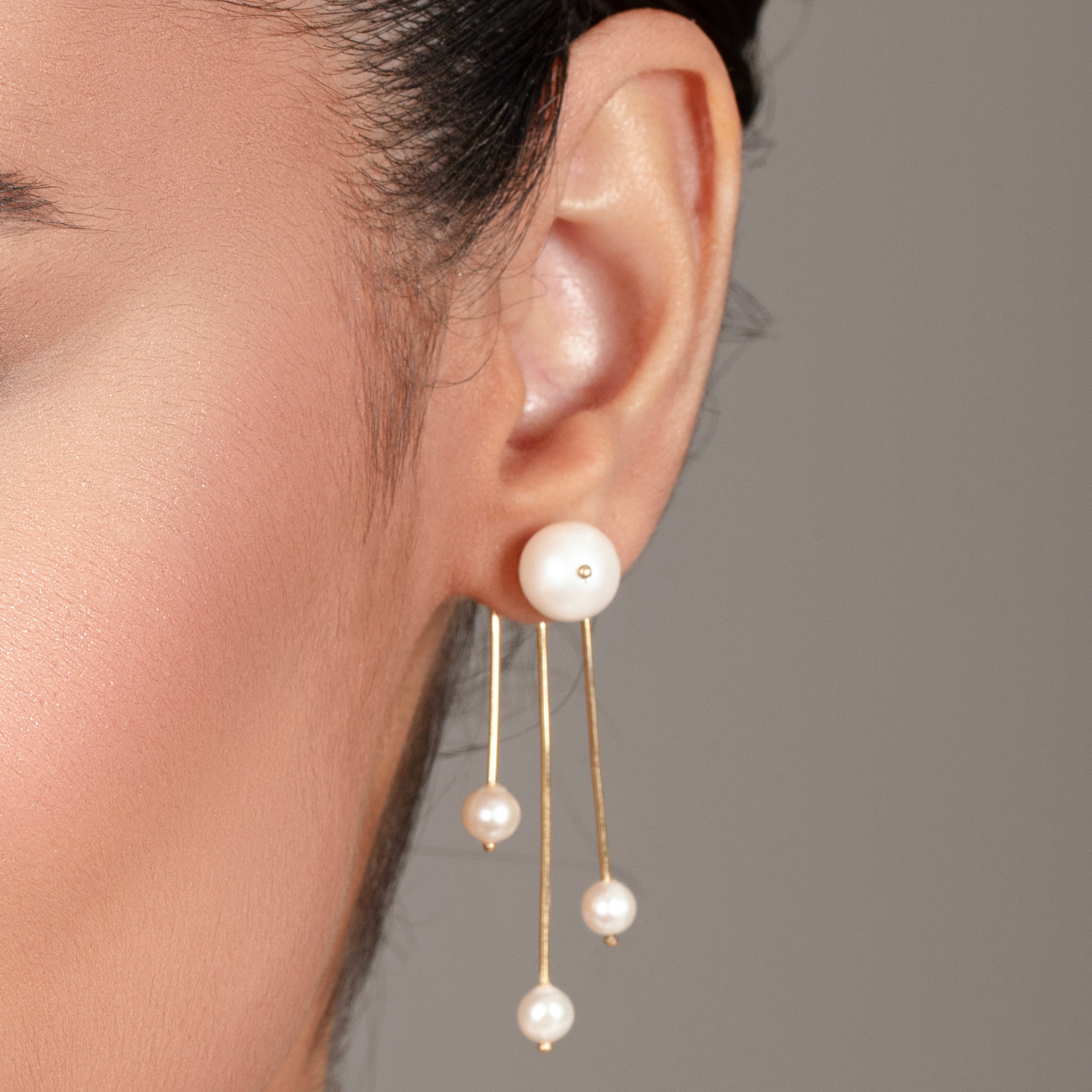 Lustrous Pearl Drop Earrings