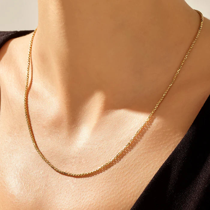 Ladies Box Chain Necklace