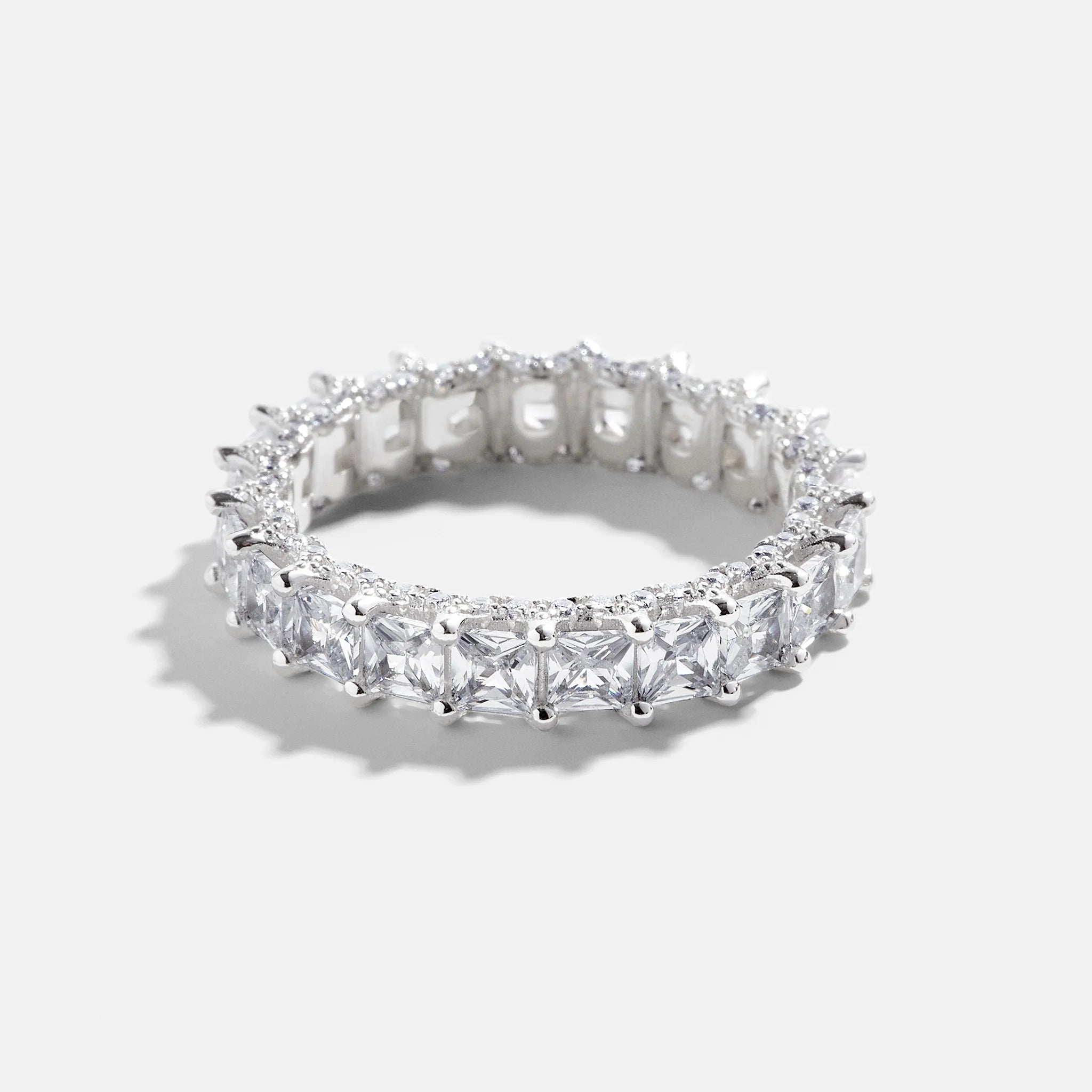 Princess Cut Eternity Ring With Pave Profile